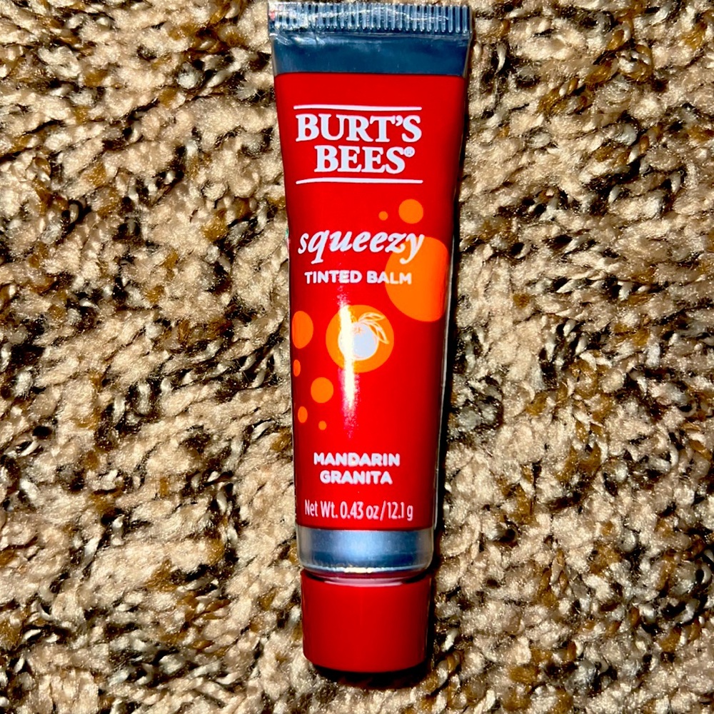 Burt’s Bees Squeezy Tinted Balm